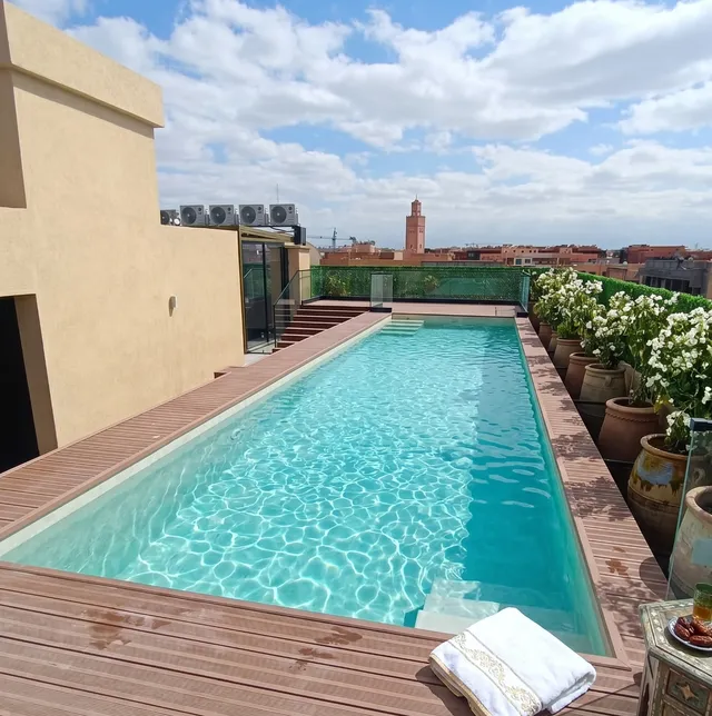 Entretien d'une piscine hors-sol sous climat marocain